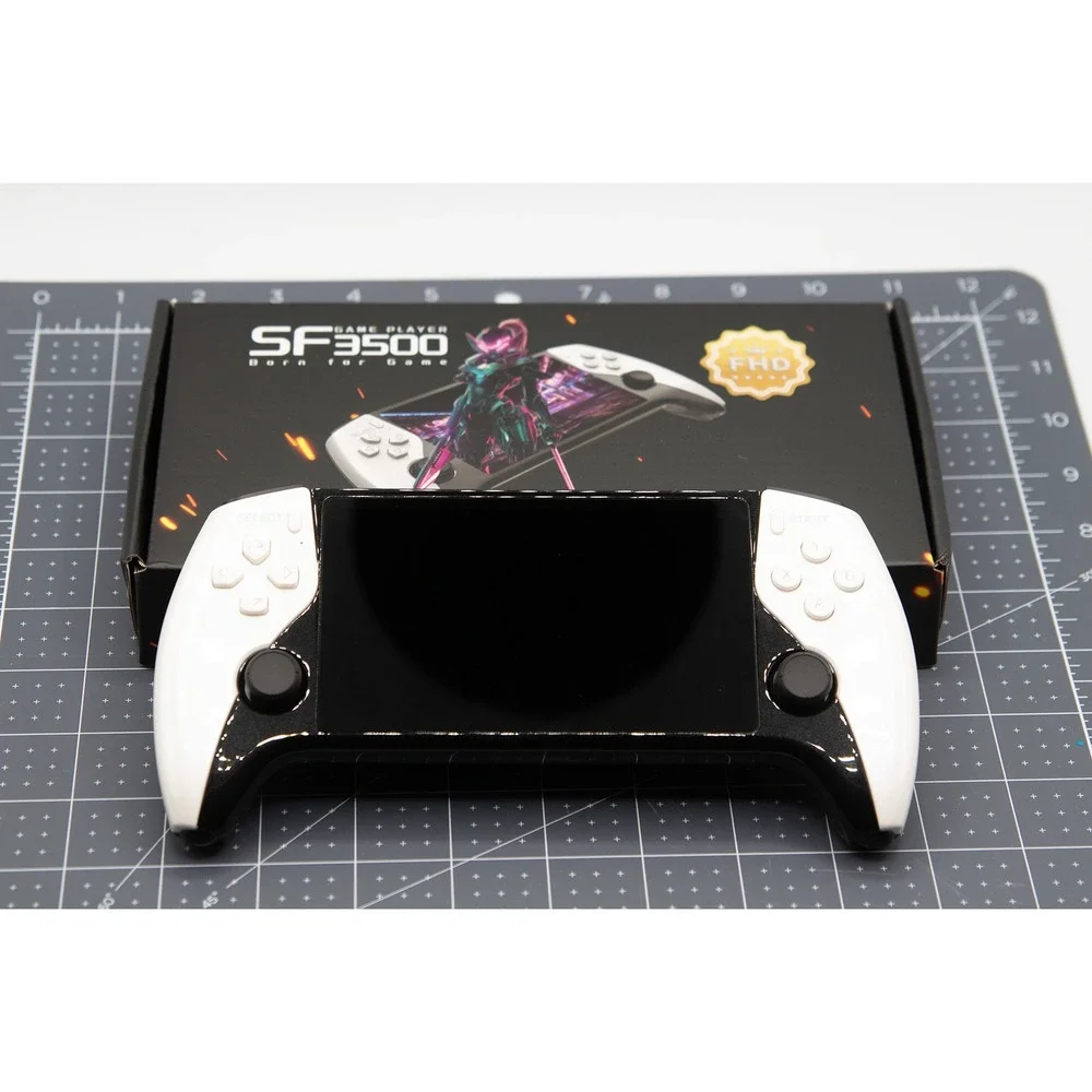 SF3500 Handheld Game Player 5‎ Inch IPS Screen FHD Dual Core 2G RAM White Black